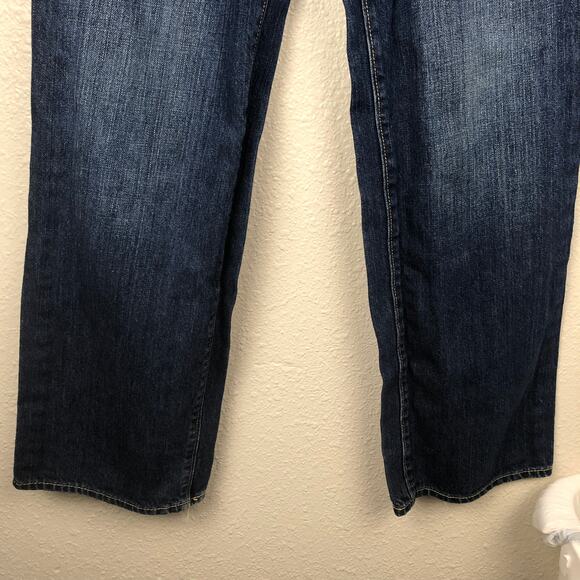 Old Navy High Rise Straight Leg Jeans - Picture 5 of 11